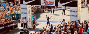 Antisèche : Pourquoi la distance du marathon est 42,195 km ?