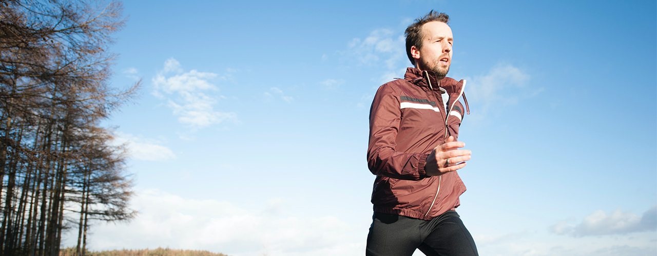 Courir à jeun le matin : Avantages et inconvénients