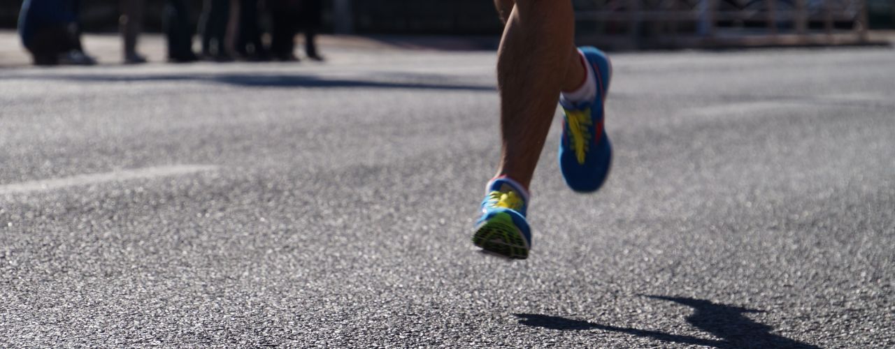 Quelle est la meilleure surface sur laquelle courir pour éviter les blessures ?