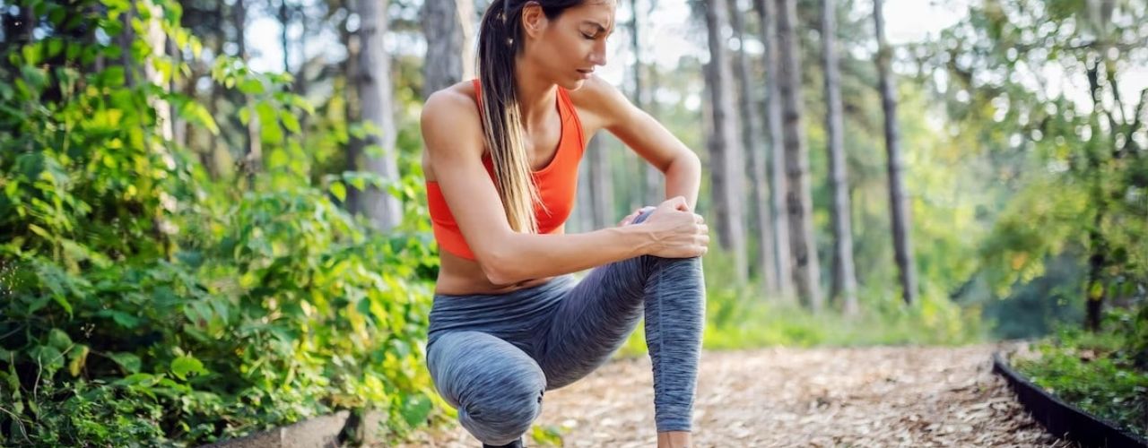 Causes et symptômes de la douleur au genou en course à pied