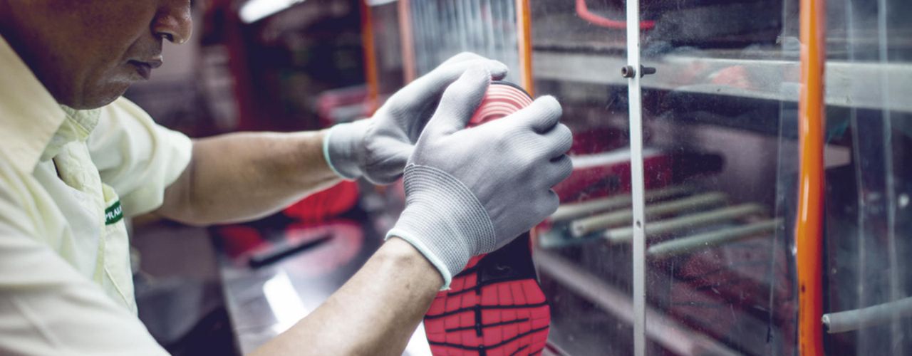 Pourquoi les prix des chaussures de running explosent ?
