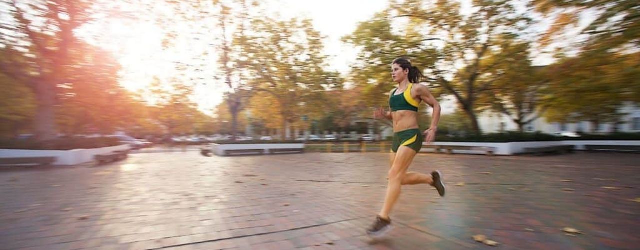 Jambes lourdes en course à pied : 13 raisons + Comment y remédier ?