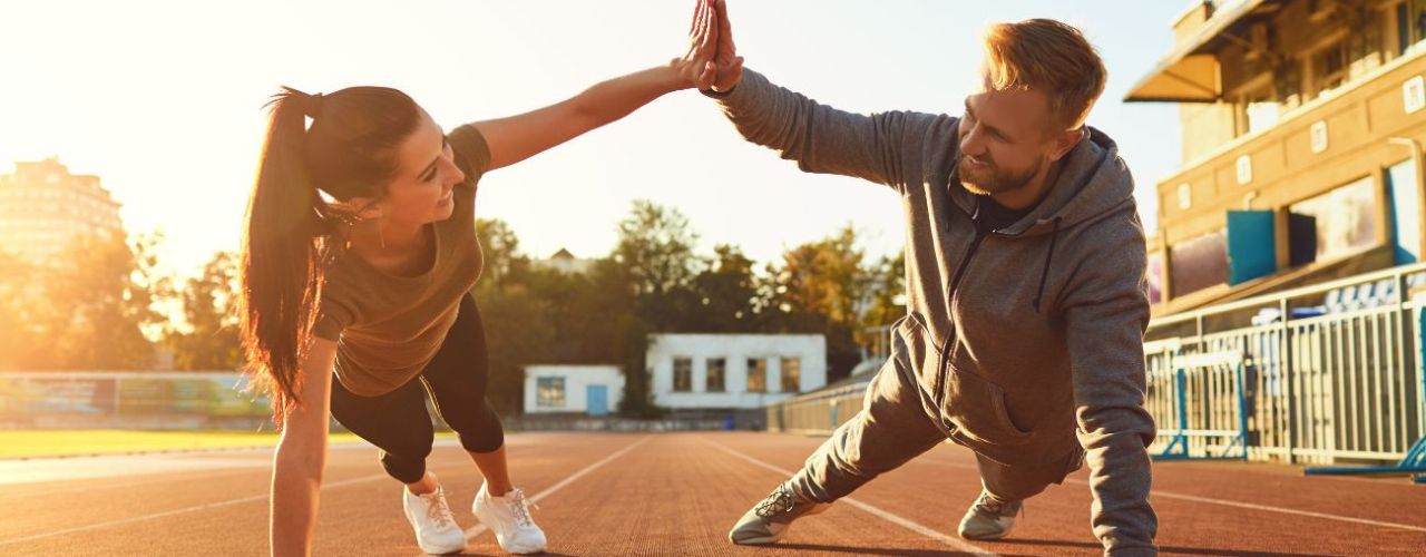 L’entraînement ultime pour les couples : Transpirer ensemble, rester en forme ensemble