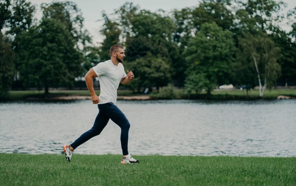 La course à pied renforce les jambes