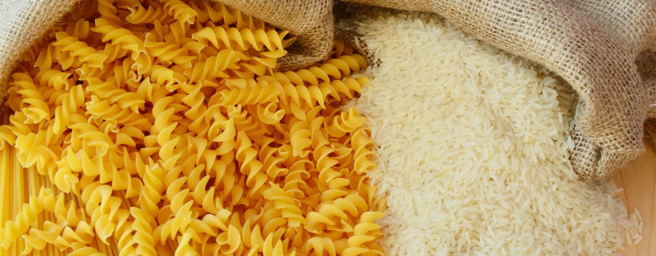 Comparaison entre le riz et les pâtes : Le riz est-il plus sain que les pâtes ?