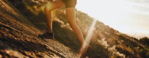 Fractionné en côte pour les coureurs : 10 séances d'entraînement pour améliorer les performances