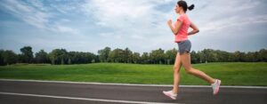 HOKA VS Brooks : Quelles différences entre les chaussures de running des 2 marques ?
