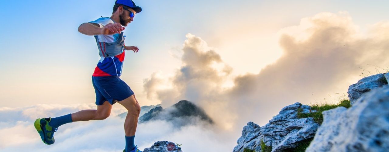 Stratégie de course pour ultra-marathon et ultra-trail : Tout ce que vous devez savoir pour réussir