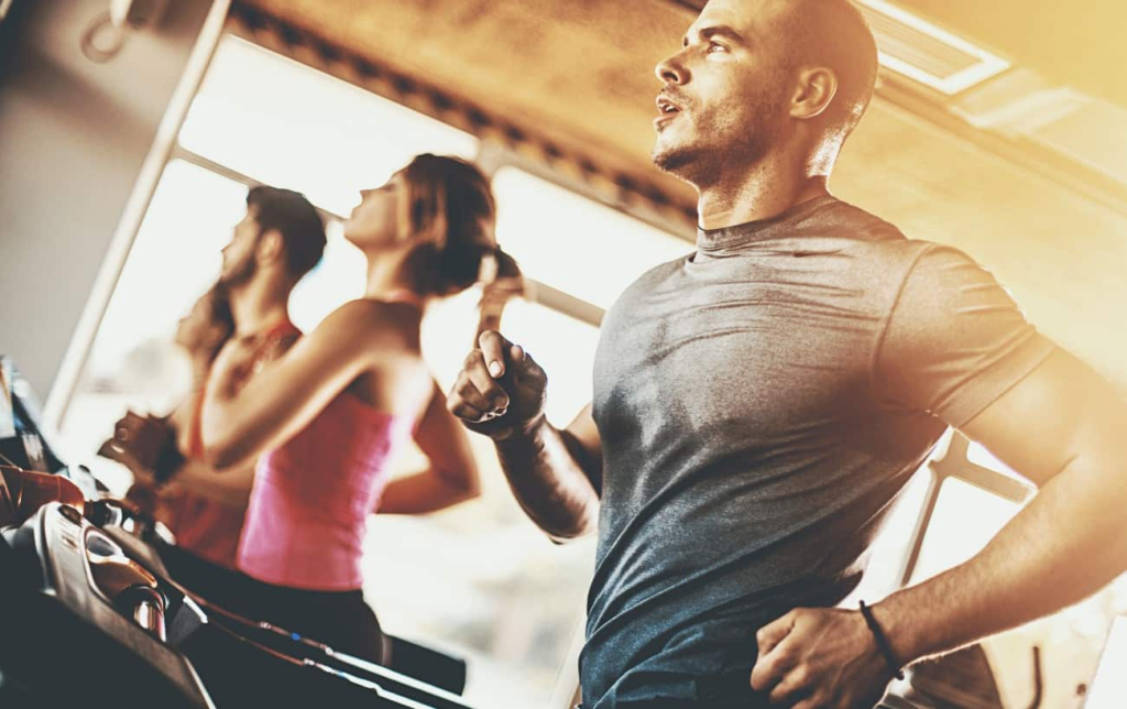 9 conseils pour s'entraîner au marathon sur un tapis de course