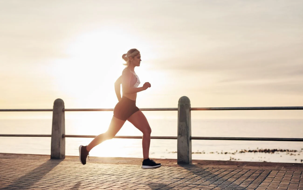 Explication du temps de contact au sol pour les coureurs + 3 conseils pour améliorer le vôtre