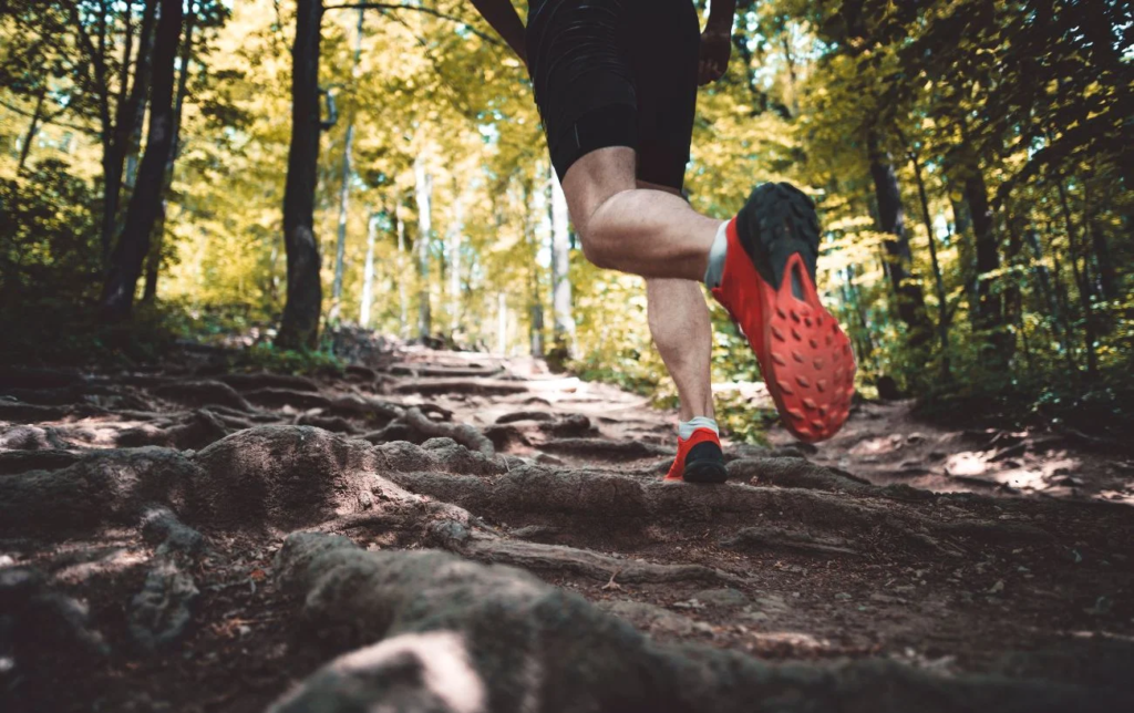 Quand fait-il trop chaud pour courir à l'extérieur ? + 8 conseils pour courir sous la chaleur