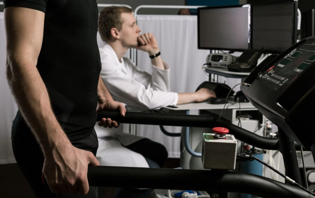 Le test protocole de Bruce sur tapis de course : Comment estimer votre VO2 Max ?