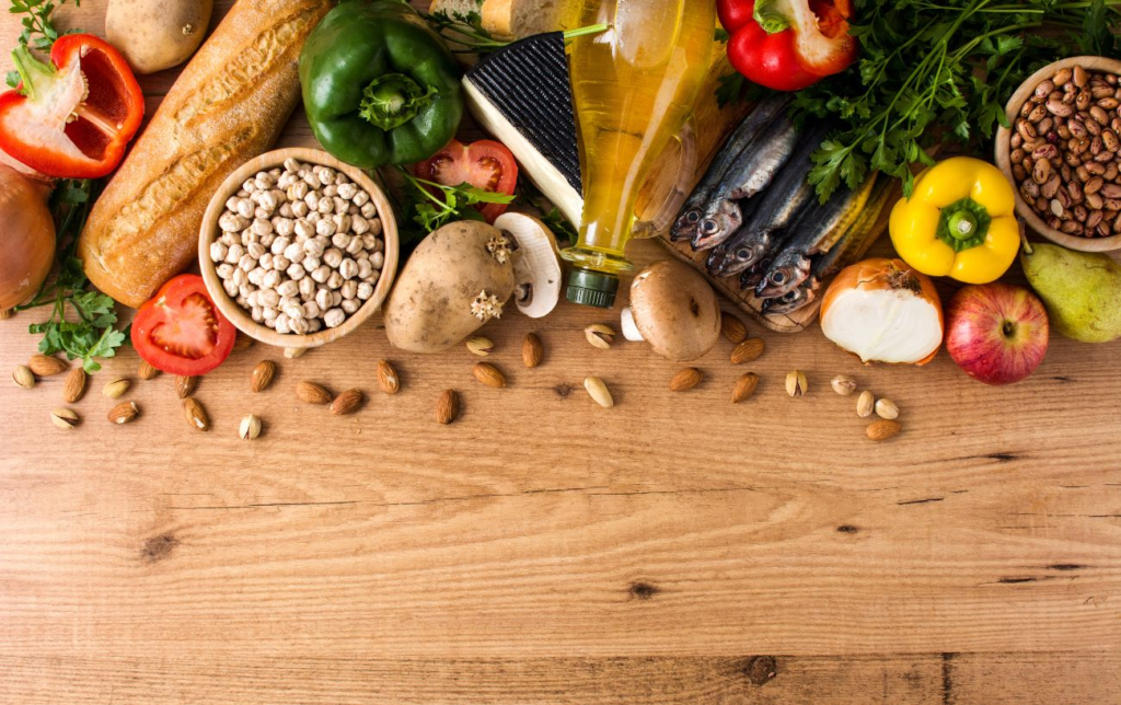 Aliments healthy sur une table