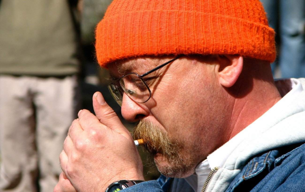 Allumage de la "cigarette de d&eacute;part" des marathons Barkley, 2009