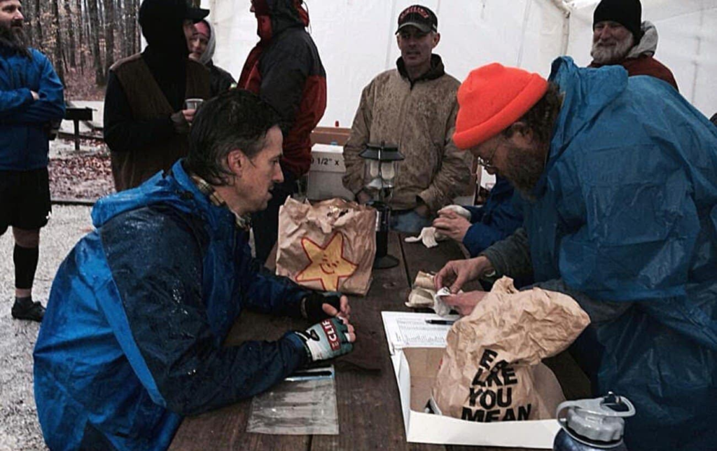 Qui est Lazarus Lake ? L'homme derri&egrave;re Barkley et Backyard