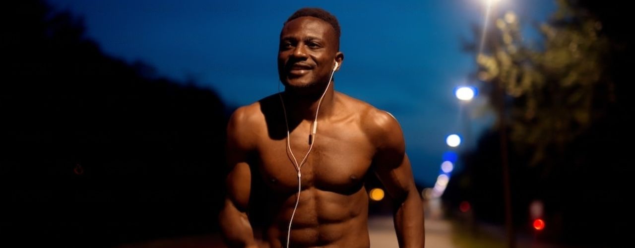 Quel est le meilleur moment pour courir : Le matin, l’après-midi ou le soir ?