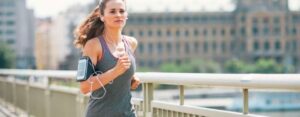 Faut-il courir avant une course ? Qu'est-ce qu'un shake out run la veille d'une course ?