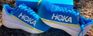 Quelle est la meilleure chaussure de running Hoka à plaque carbone ?