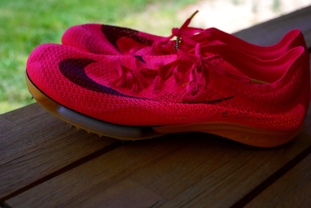 Nike Air Zoom Victory : Le test complet des chaussures à pointes de running de fond