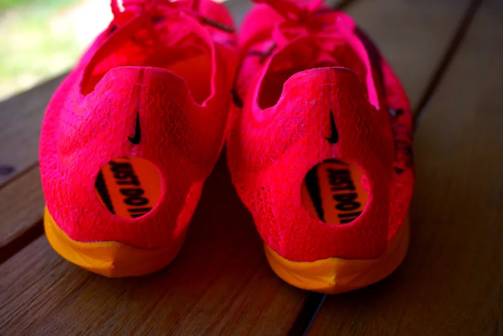 Nike Air Zoom Victory : Le test complet des chaussures à pointes de running de fond