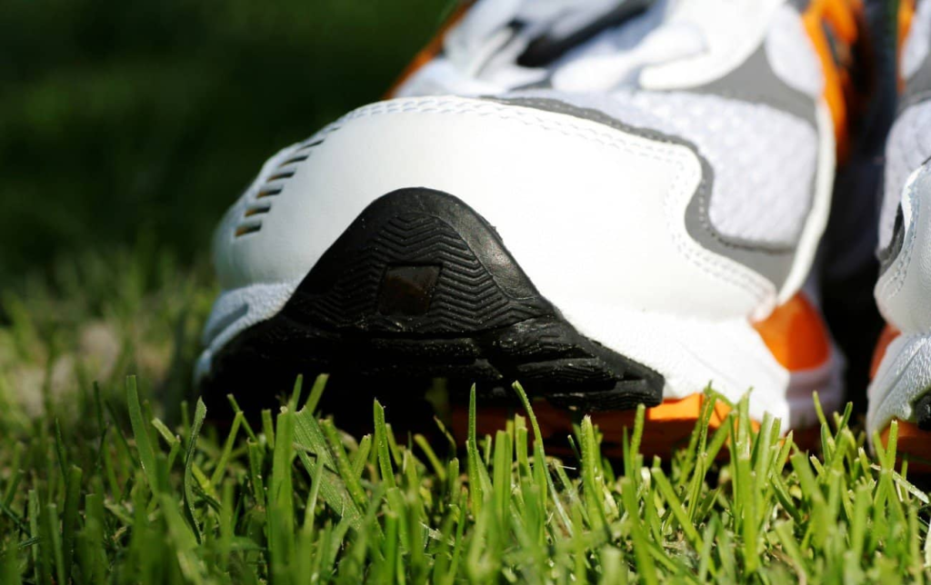 Comment s'habituer à de nouvelles chaussures de running : Conseils, avantages et 7 conseils de pro