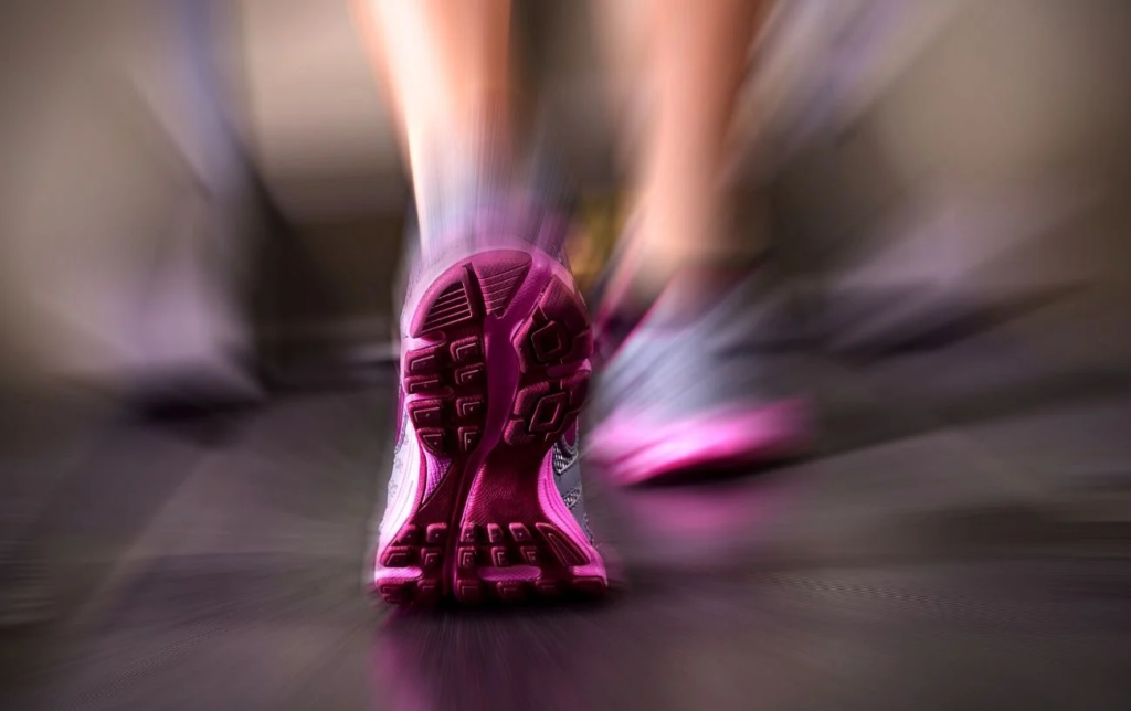 Comparaison des chaussures de running New Balance VS Asics : 5 différences principales