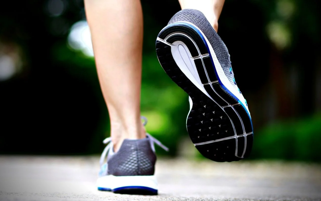 Comparaison des chaussures de running New Balance VS Asics : 5 différences principales