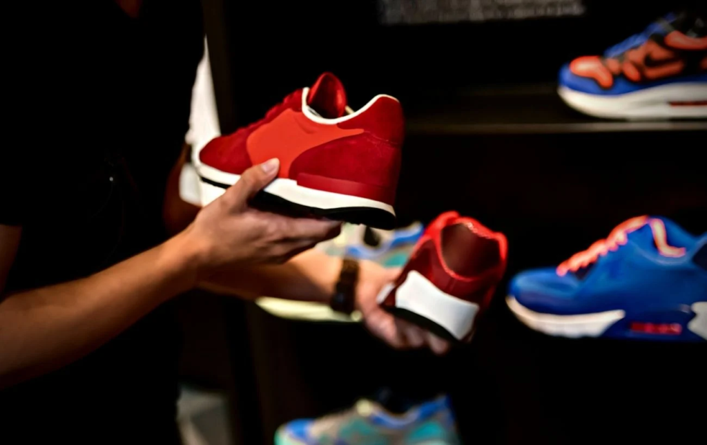 Hoka VS New Balance : Quelles différences entre les chaussures de running des 2 marques ?