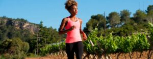 Le déficit énergétique relatif dans le sport - Comment il affecte l'énergie du coureur ?