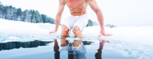 Bain de glace ou bain chaud : Quel est le meilleur moyen de récupérer ?