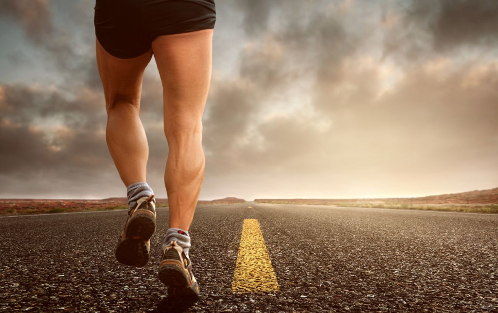 Le test de la fracture de stress du pied : Causes, symptômes et traitement
