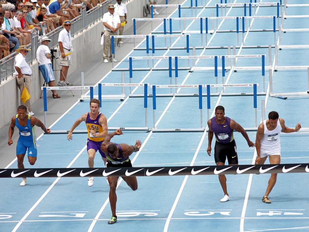 Pourquoi les femmes courent le 100m haies et les hommes le 110m haies ?