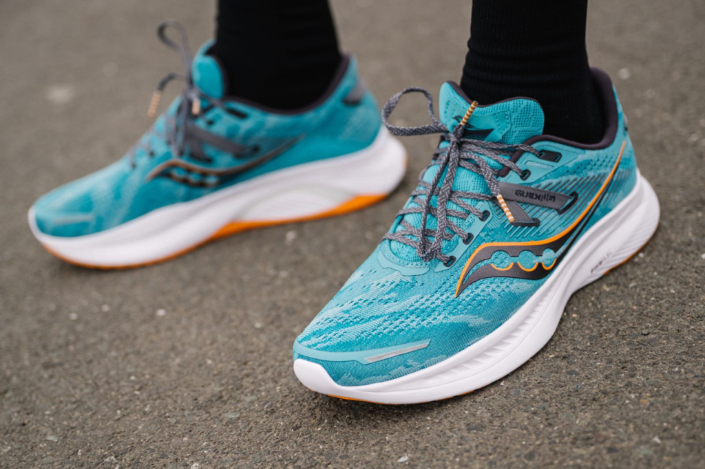 Saucony Guide 16 : Le test complet