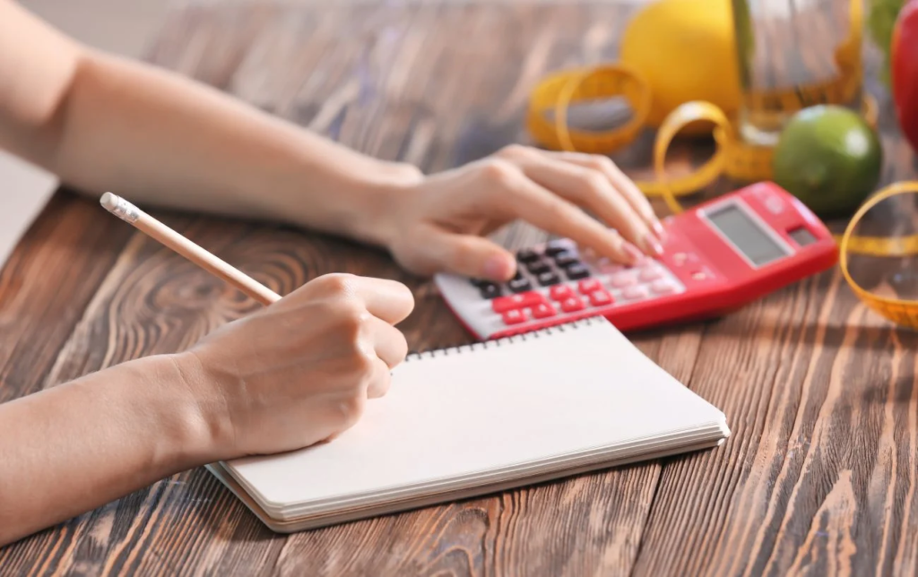 Combien de calories par jour un coureur a-t-il besoin ? Faites le calcul !