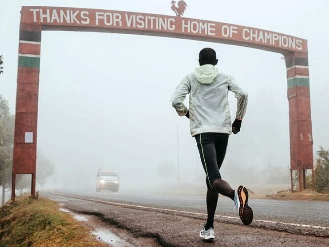 Comment s'inspirer des plans d'entrainement marathon des coureurs kenyans ?