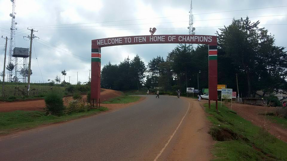 Panneau "Welcome to Iten, home of champions"