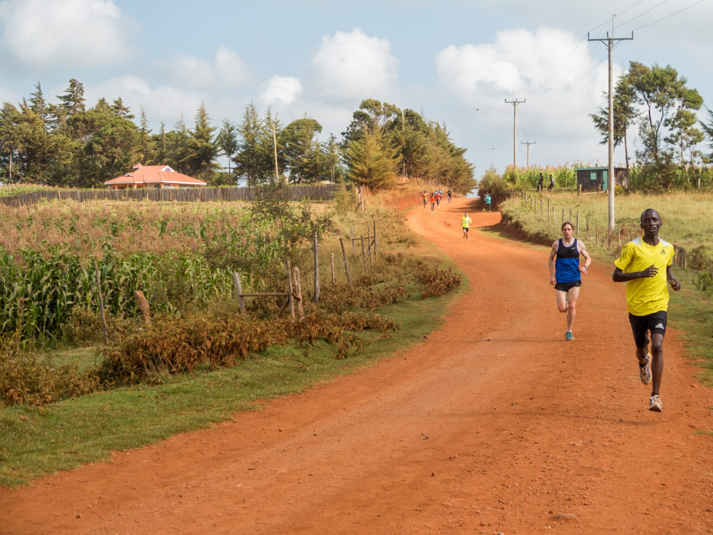 Comment s'inspirer des plans d'entrainement marathon des coureurs kenyans ?