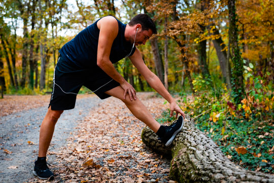 &Eacute;tirement des ischio-jambiers en position debout
