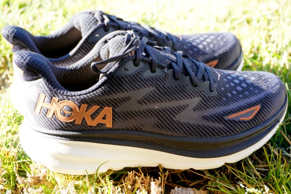 Hoka Clifton 9