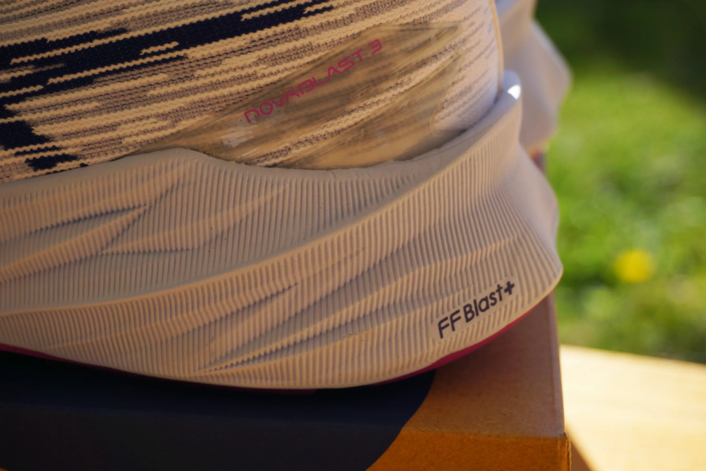 Asics Novablast 3 : Test et avis