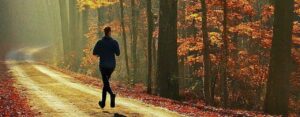 Courir seul ou accompagné : Comment s'adapter ?