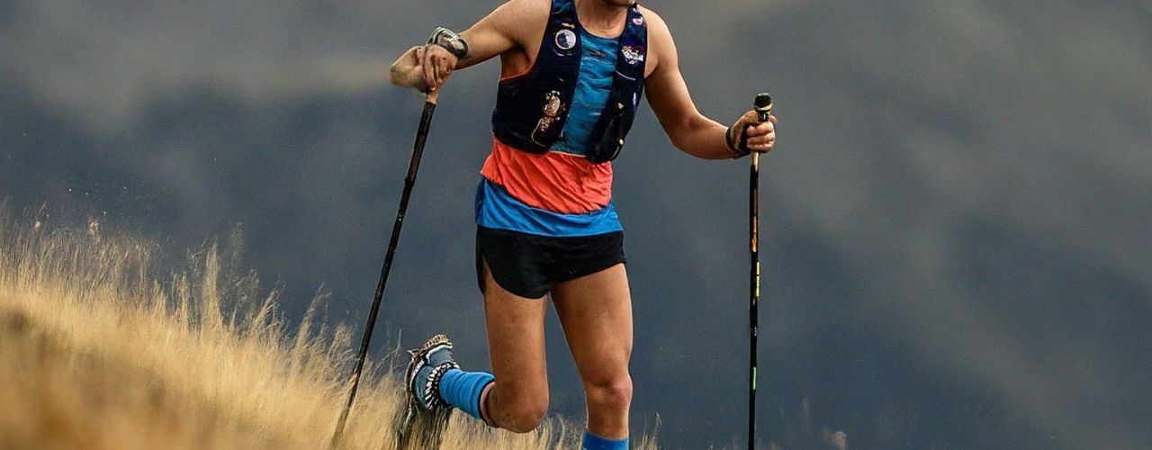 Comment choisir ses bâtons de trail ? Types, critères, conseils
