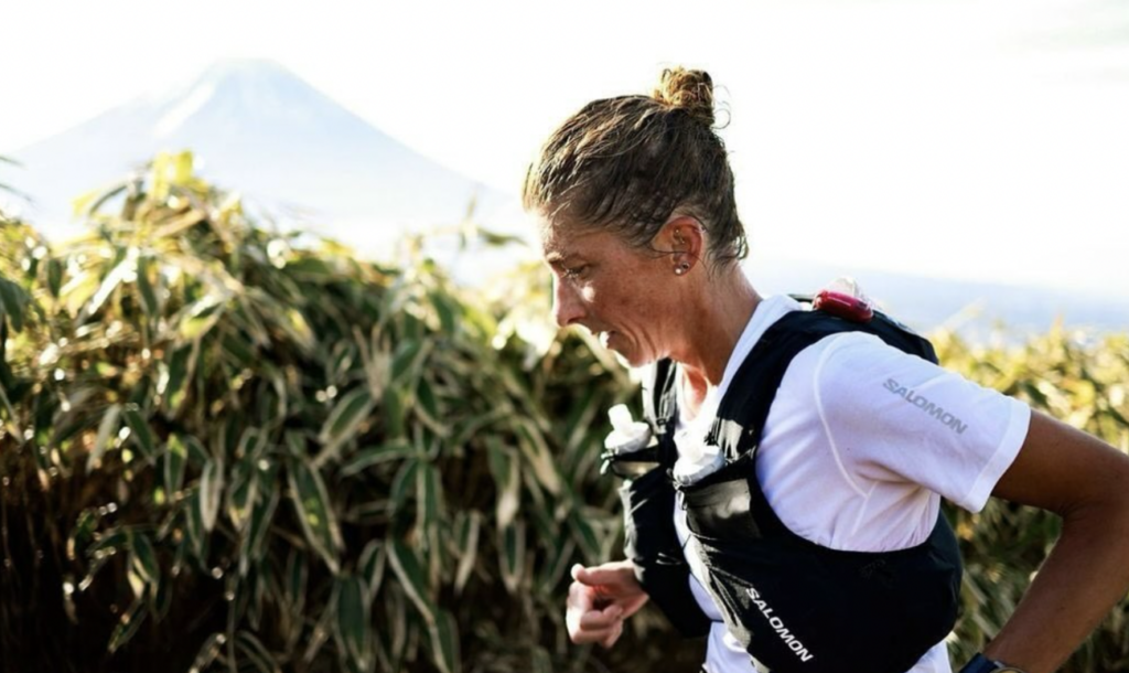 Courtney Dauwalter pendant le trail du mont Fuji 100