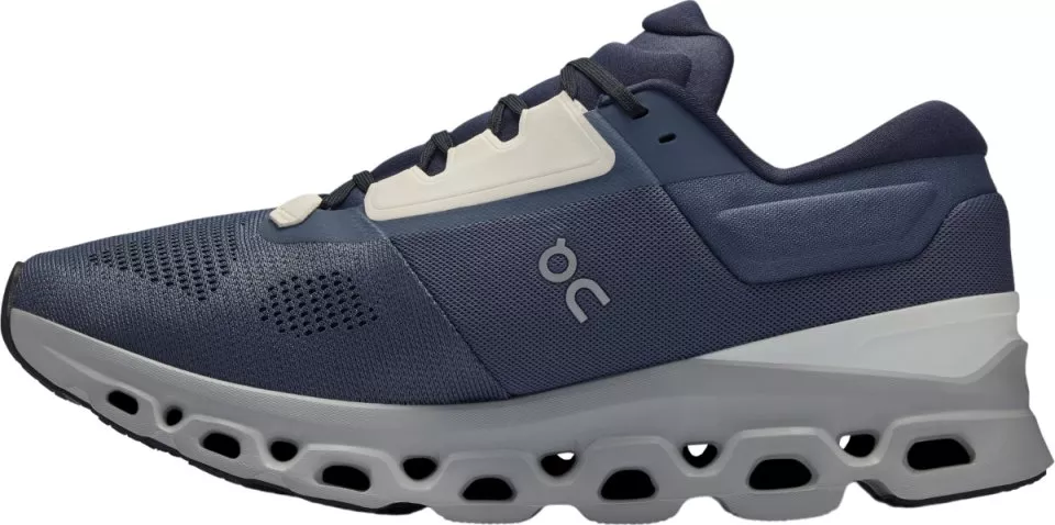 On Cloudstratus 3