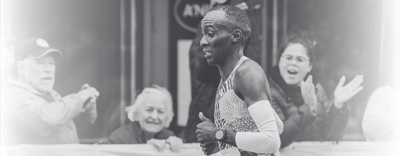 Kelvin Kiptum L'anniversaire de son décès et l'obsédant et si…