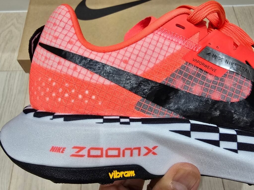 Nike Ultrafly Trail vue de la semelle de pr&egrave;s