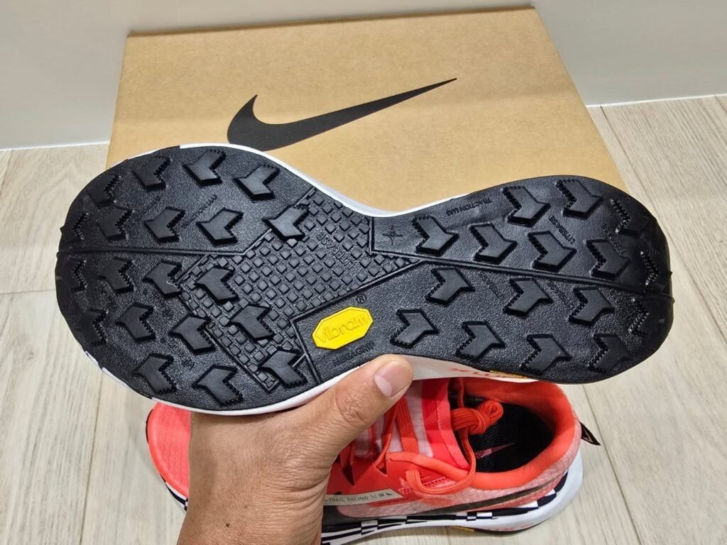 Nike Ultrafly Trail vue de la semelle ext&eacute;rieure