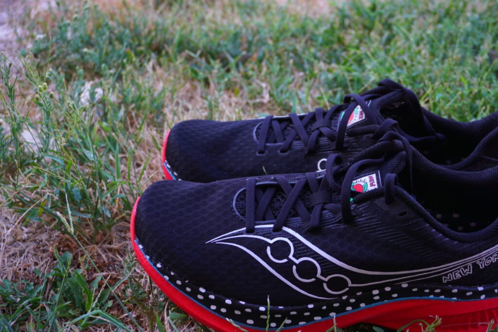 Saucony Endorphin Speed 5 vue de côté